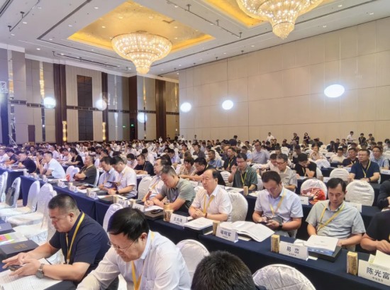 20250820053037455 640 (1).jpg